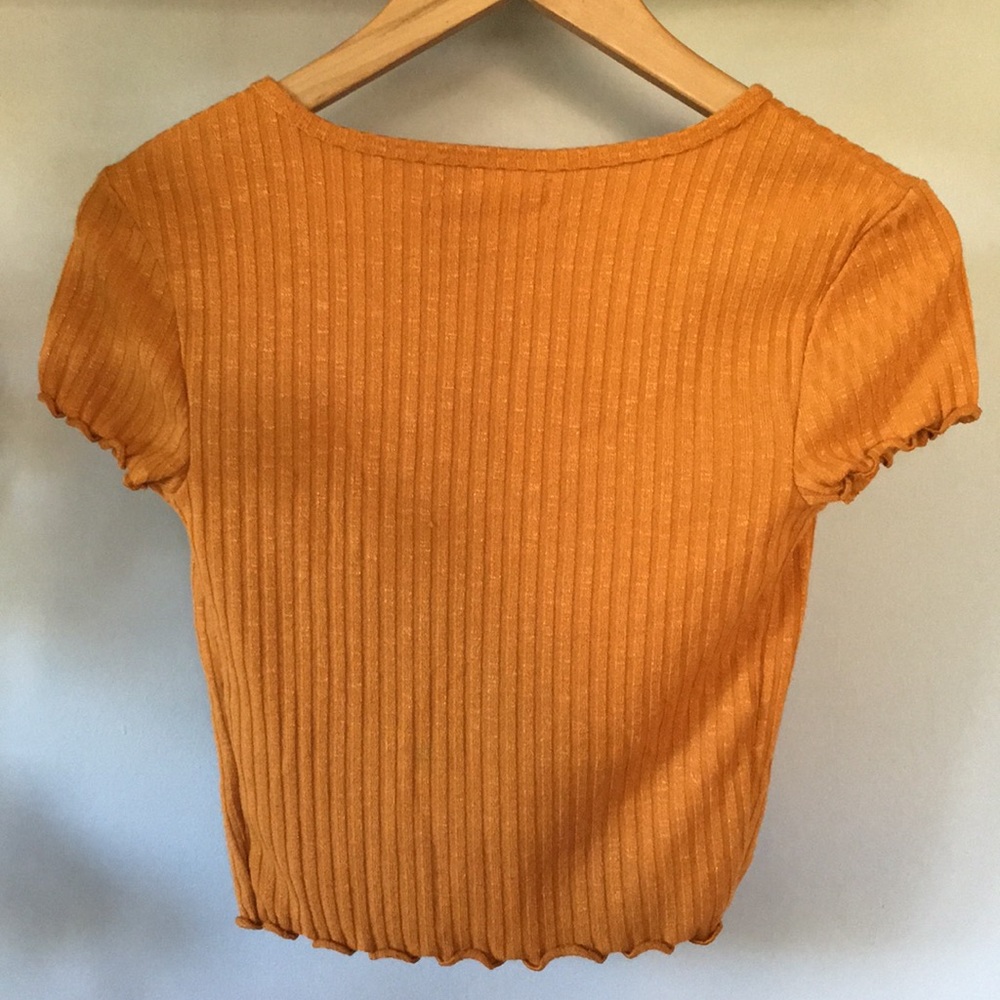 UO Ribbed, Open-Front Tee - Picture 4 of 4